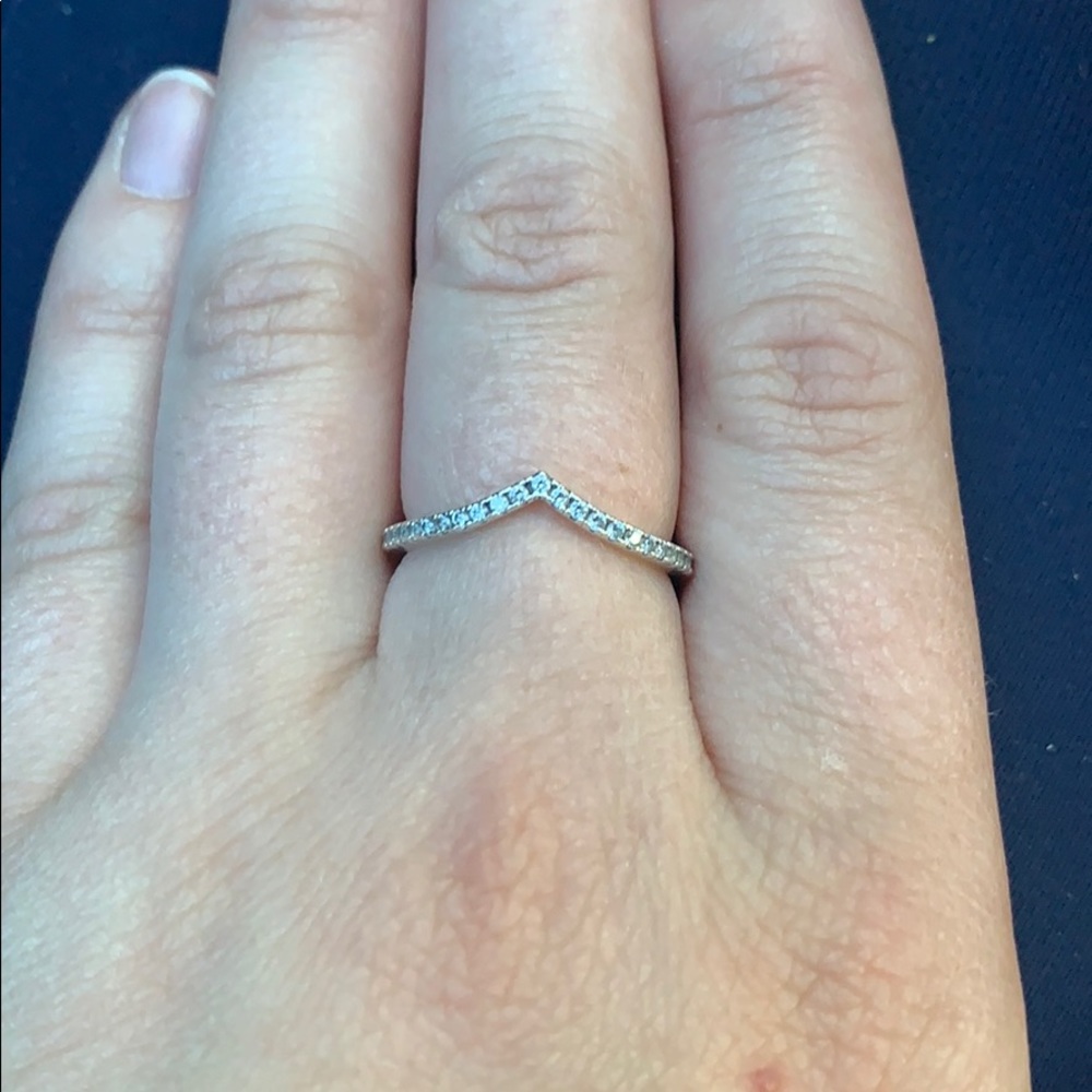 Pandora band, sparkling wishbone ring, size 6.